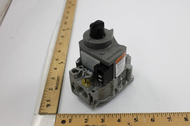 VR8305M4009