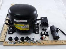 Load image into Gallery viewer, 195B0122
