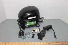 Load image into Gallery viewer, 195B0348
