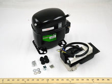 Load image into Gallery viewer, 195B0702
