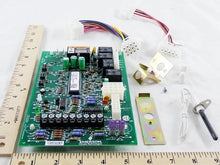 Load image into Gallery viewer, 18M99
