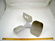 Load image into Gallery viewer, CAR3C2433CW
