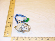 Load image into Gallery viewer, 20270801
