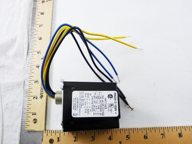 R8225D1029