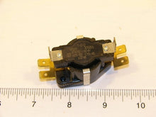 Load image into Gallery viewer, 305055
