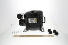 Load image into Gallery viewer, AE560AT
