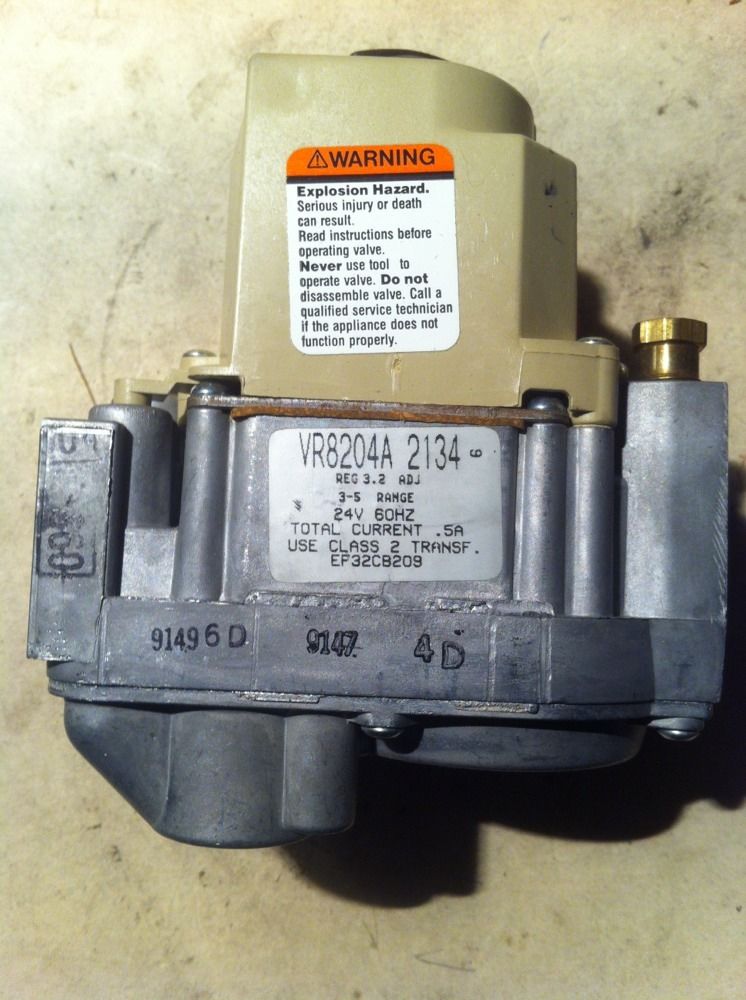 VR8204A2134