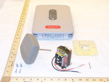 Load image into Gallery viewer, EMM3UK
