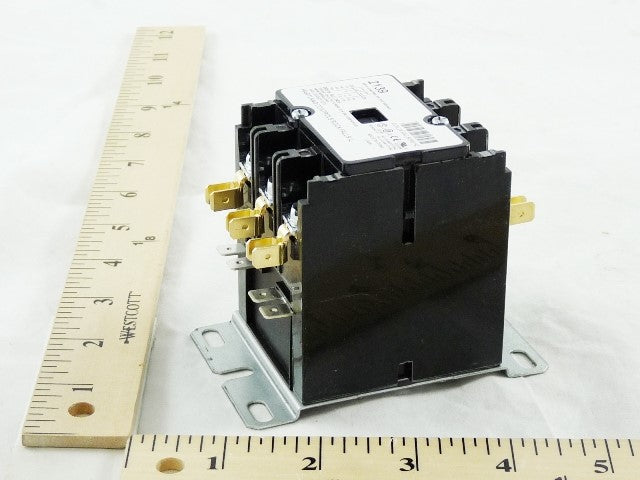 3100-30Q915