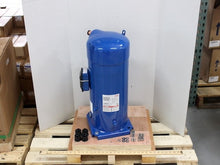 Load image into Gallery viewer, CAR161L18
