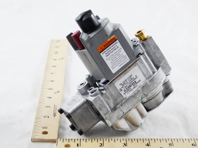 VR8300C4100