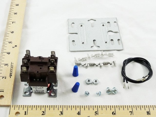 R8229A1047